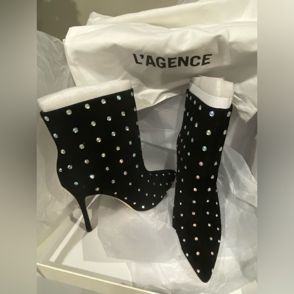 L’AGENCE Mariette Bootie II in BLACK IRIDESCENT - Picture 13 of 16